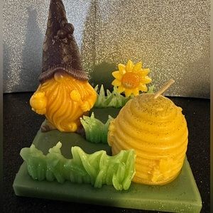My organic Beeswax Candles 🐝🕯️ please support my small business 🙂
